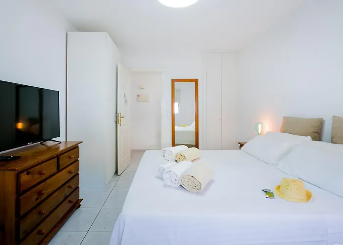 Апартаменты Sunset View Адехе