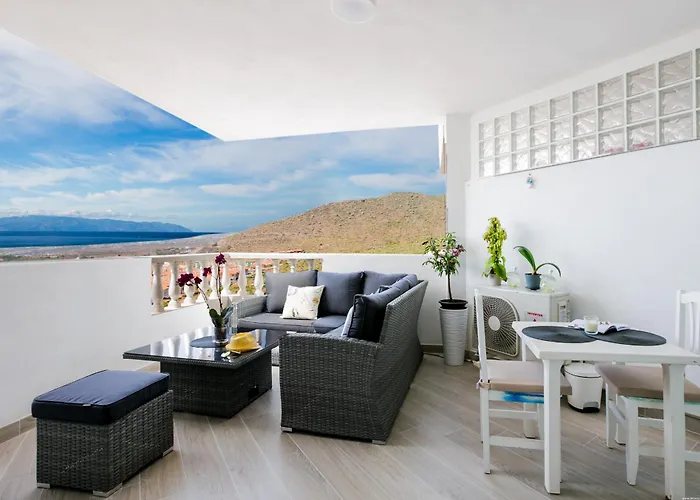 Sunset View Адехе